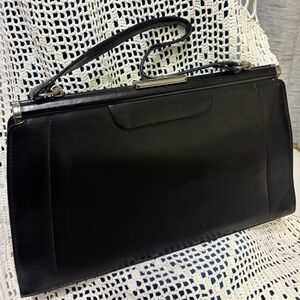Elegant Vintage Black Leather Handbag/Purse